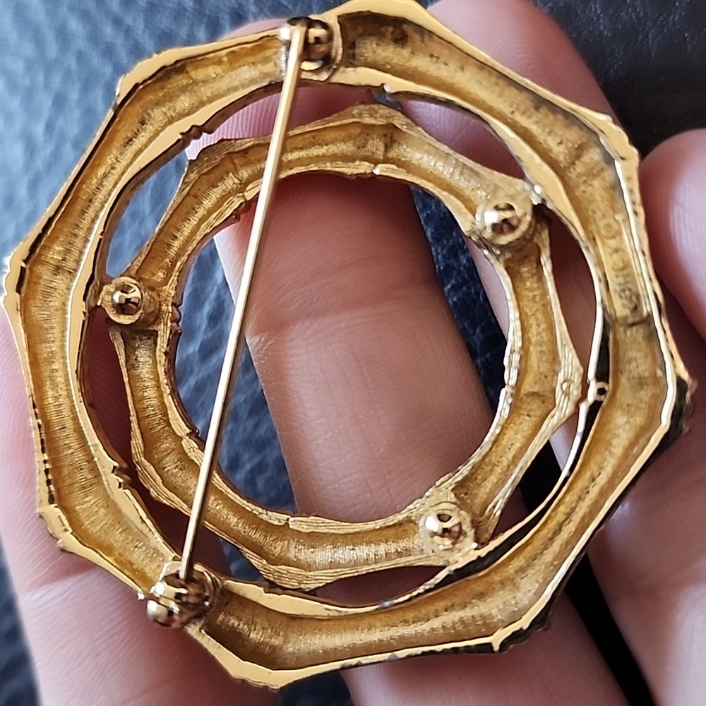 VTG Monet Gold Bamboo-Inspired Brooch - Picture 6 of 9